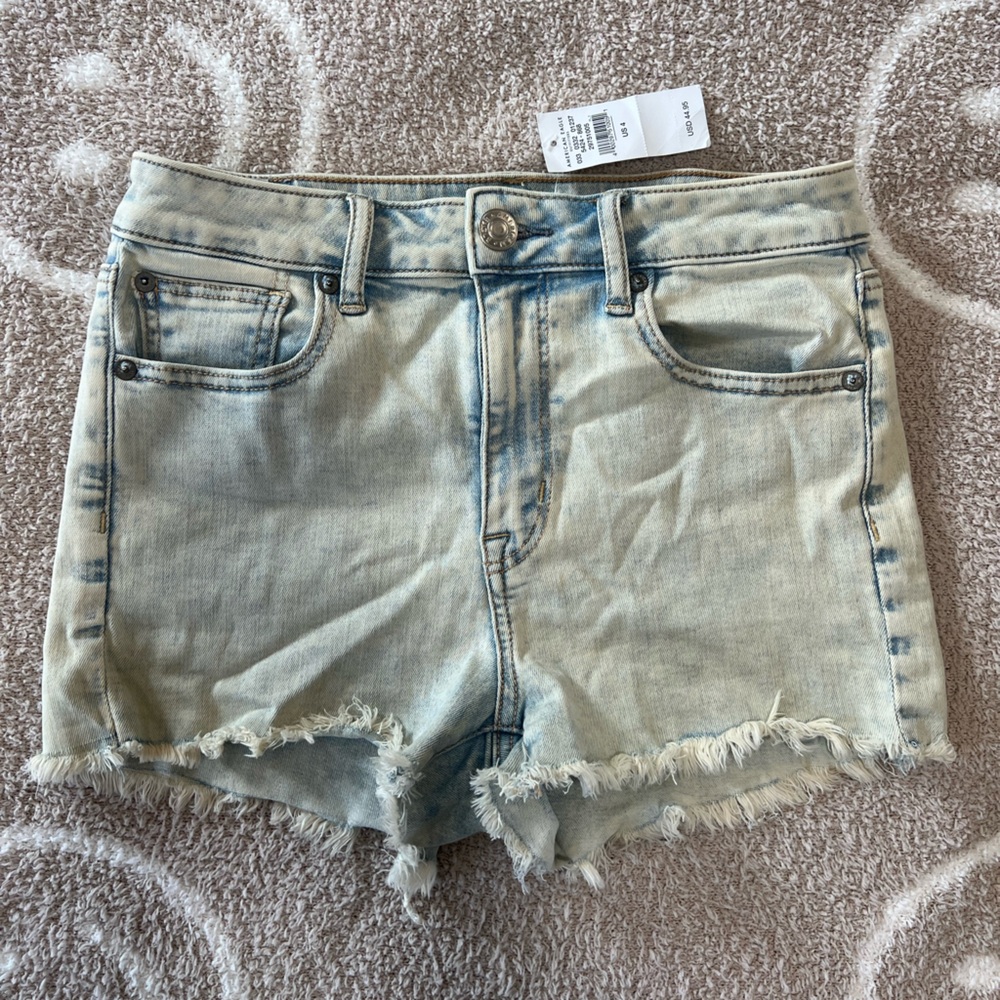 NWT American Eagle size 4 super hi rise shortie shorts